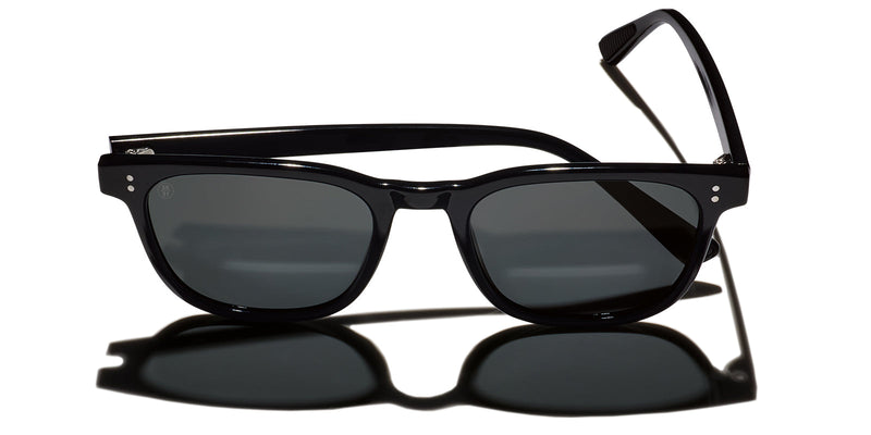 Morro Polarized Sunglasses - Gloss Black / Grey 12